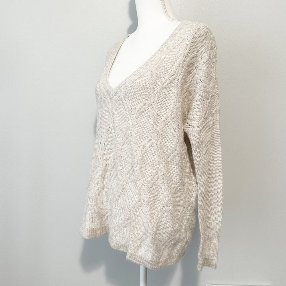 Express tan knit sweater wool acrylic v neck size medium - Picture 3 of 7